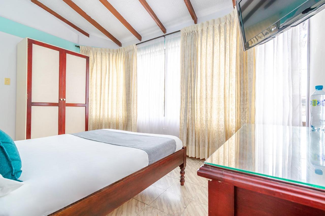 Hotel Puerta Del Sol Popayan Esterno foto